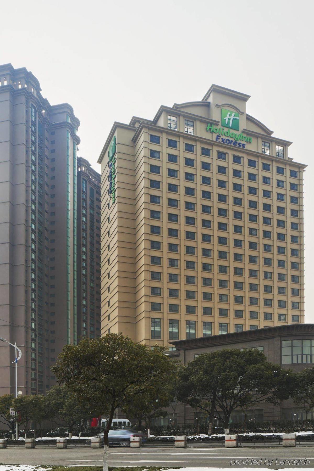Holiday Inn Express Suzhou Changjiang By Ihg Exteriör bild